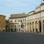 Fermo, piazza del Popolo e palazzo dei Priori