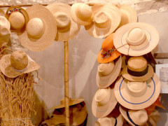 Marche. Land of hats
