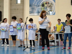 Barbara Cerquetti alla festa di fine anno scolastico a Sant'Elpidio a Mare
