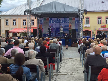 Esibizione del duo Strappati-Ciucani in Slovacchia