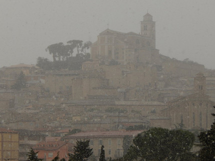 Nevicata su Fermo - foto da Facebook