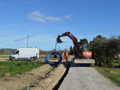 Lavori per portare l'acqua potabile a Bivio Cascinare di Sant'Elpidio a Mare