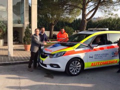 Donazione auto medica alla Croce Azzurra di Monte Urano e Sant'Elpidio a Mare
