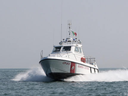 Una motovedetta della Guardia Costiera di Pesaro, la CP872