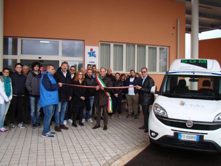 Consegna taxi sociale per il Centro di Riabilitazione Montessori di Fermo