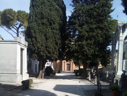 Cimitero di Fermo