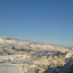 Monti del Fermano innevati, visti da Montefalcone Appennino