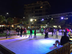Pista di pattinaggio su ghiaccio a Porto Sant'Elpidio