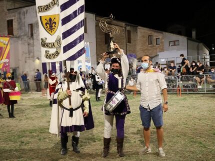 La contrada Fiorenza conquista il Gallo d'Oro