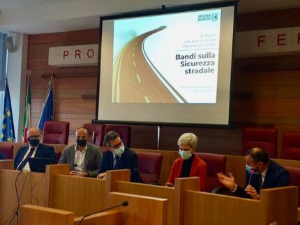 Incontro sulla sicurezza stradale nel Fermano