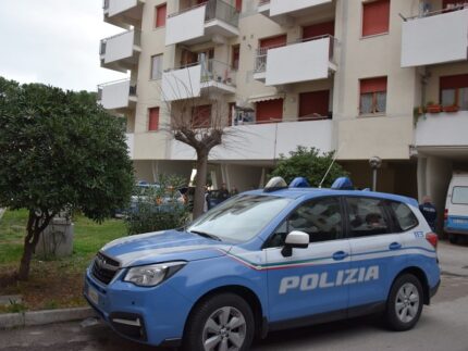 Polizia a Lido Tre Archi