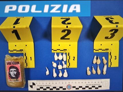 Spaccio di droga a Lido Tre Archi