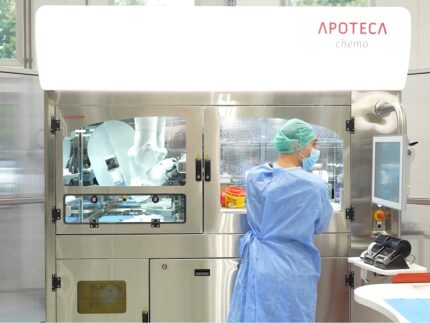 Robot per chemioterapici donato all'Ast Fermo