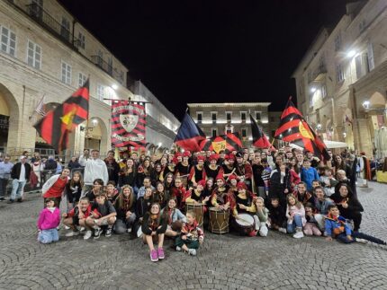 Contrada San Bartolomeo vince il Gallo d'oro 2025