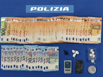 Denaro sequestrato a un pusher a Porto Sant'Elpidio