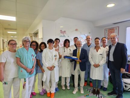 Macchinario donato al reparto di Pediatria dell'ospedale Murri di Fermo