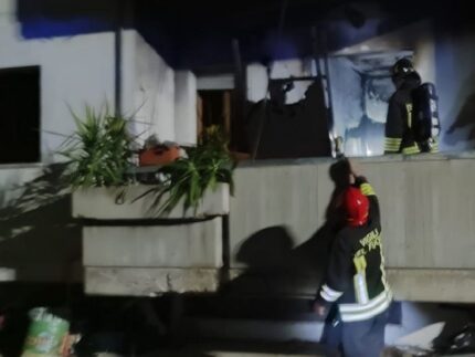 Incendio a Porto San Giorgio