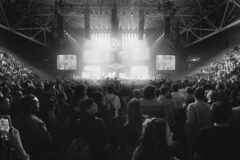 Coez in concerto ad Ancona: data zero del Tour 1998