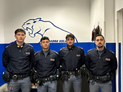 Agenti della Polizia di Fermo