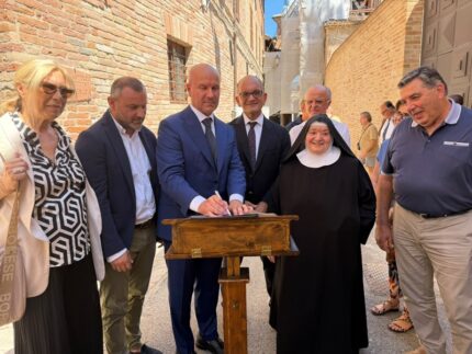 Lavori alla chiesa di Chiesa di San Pietro Apostolo ad Amandola